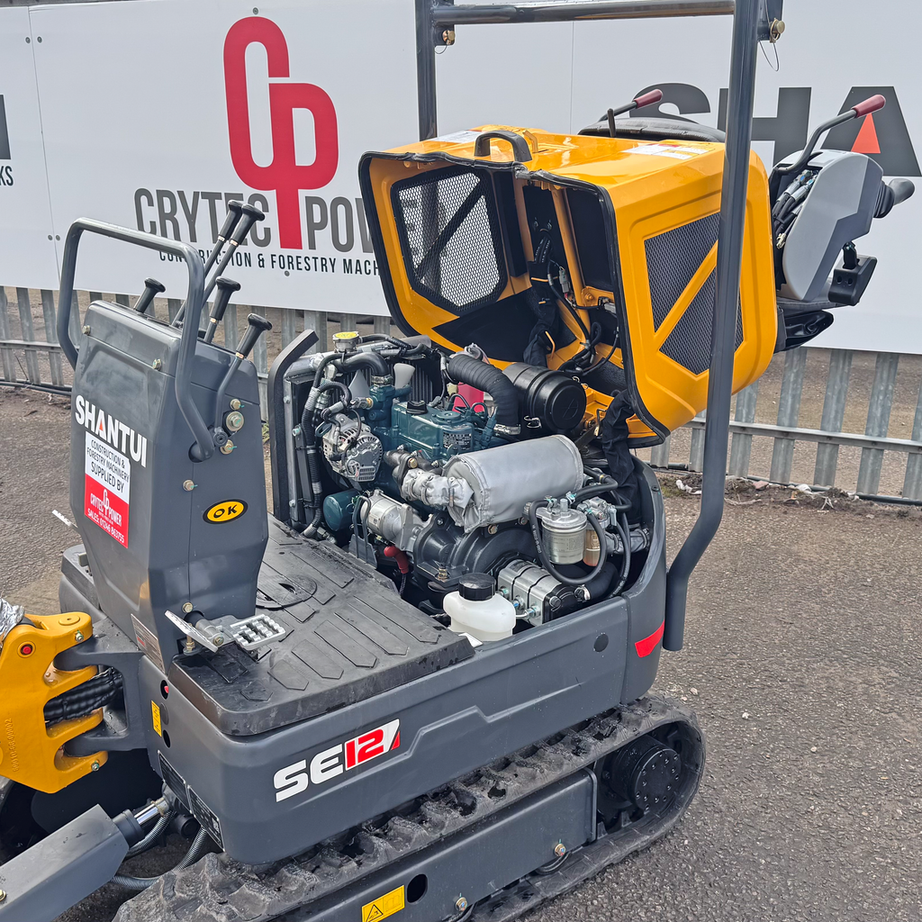 Shantui SE12 Mini Excavator | Kubota Engine Euro Stage 5 | 1200kg | 3 Cylinder
