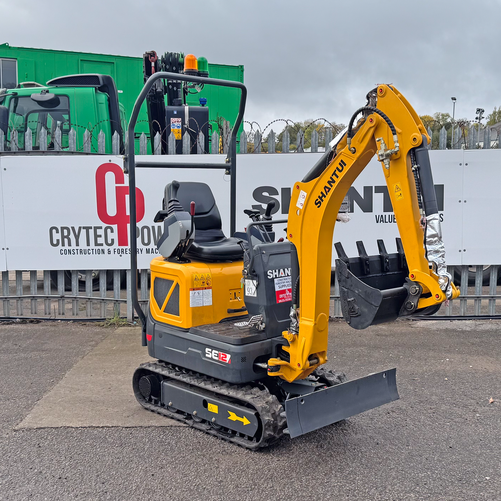 Shantui SE12 Mini Excavator | Kubota Engine Euro Stage 5 | 1200kg | 3 Cylinder