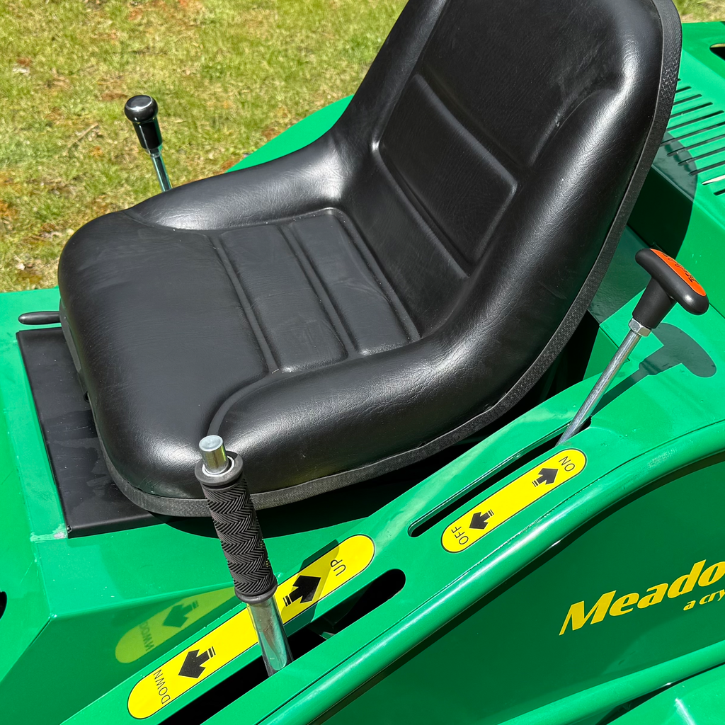 Meadow Master Compact Rough Cut Ride On Mower Honda 13HP GX390
