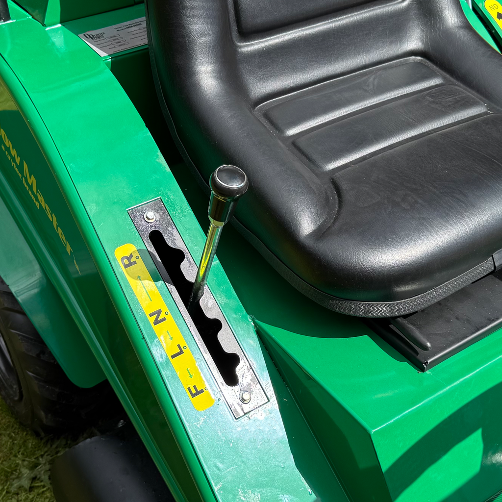 Meadow Master Compact Rough Cut Ride On Mower Honda 13HP GX390