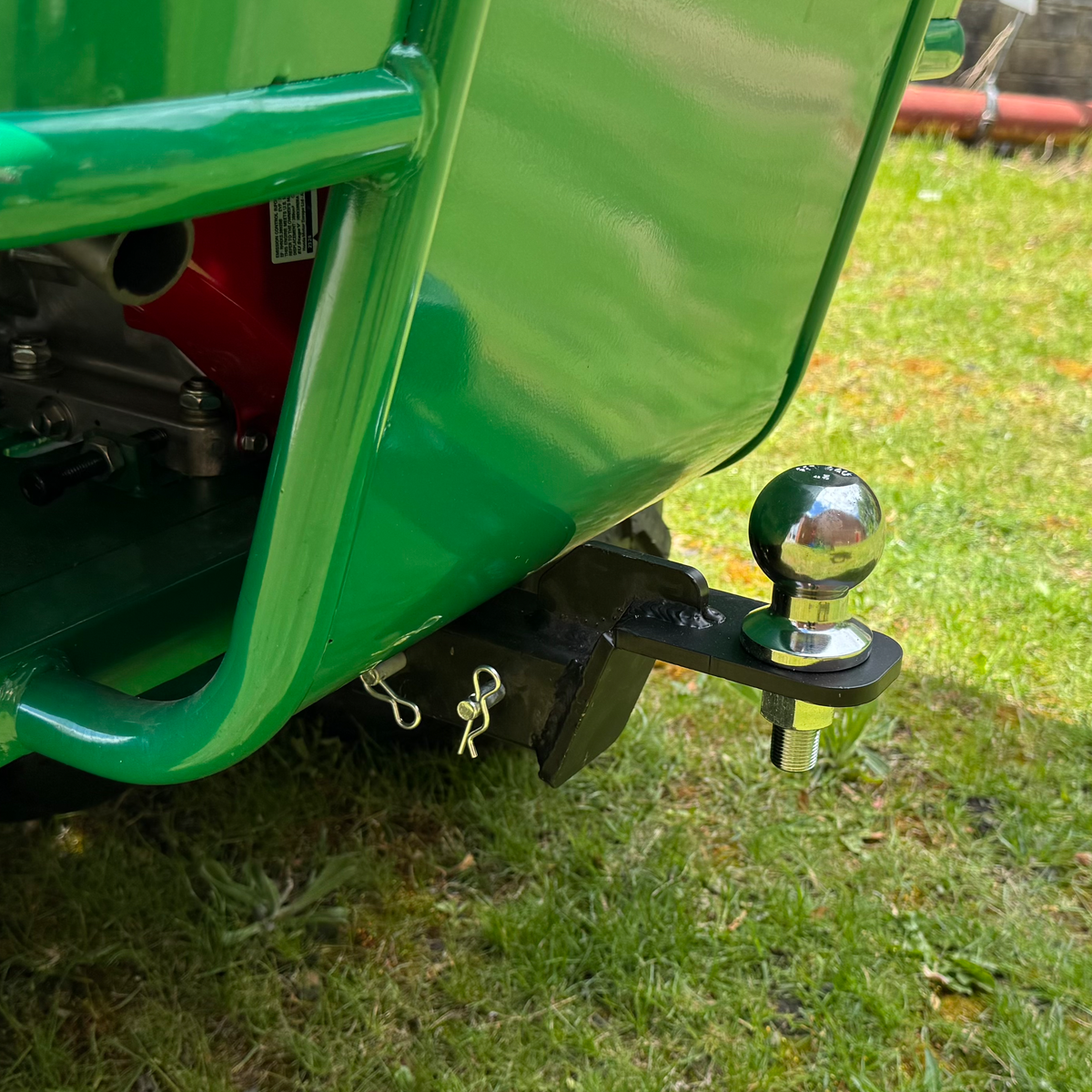 Meadow Master Compact Rough Cut Ride On Mower Honda 13HP GX390