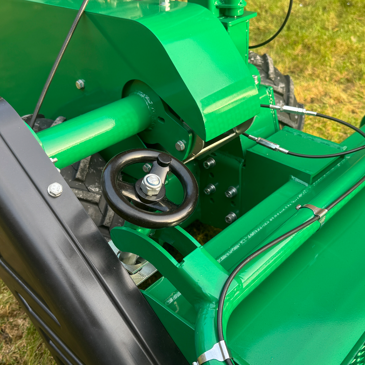 Meadow Master 12hp Compact Pedestrian Walk Behind Flail Mower | Honda GX390
