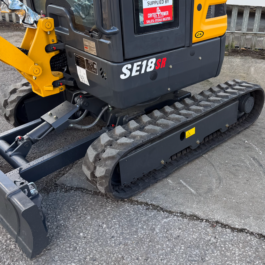 Shantui SE18SR Mini Excavator | Kubota Engine Euro Stage 5 | 1850kg | 3 Cylinder