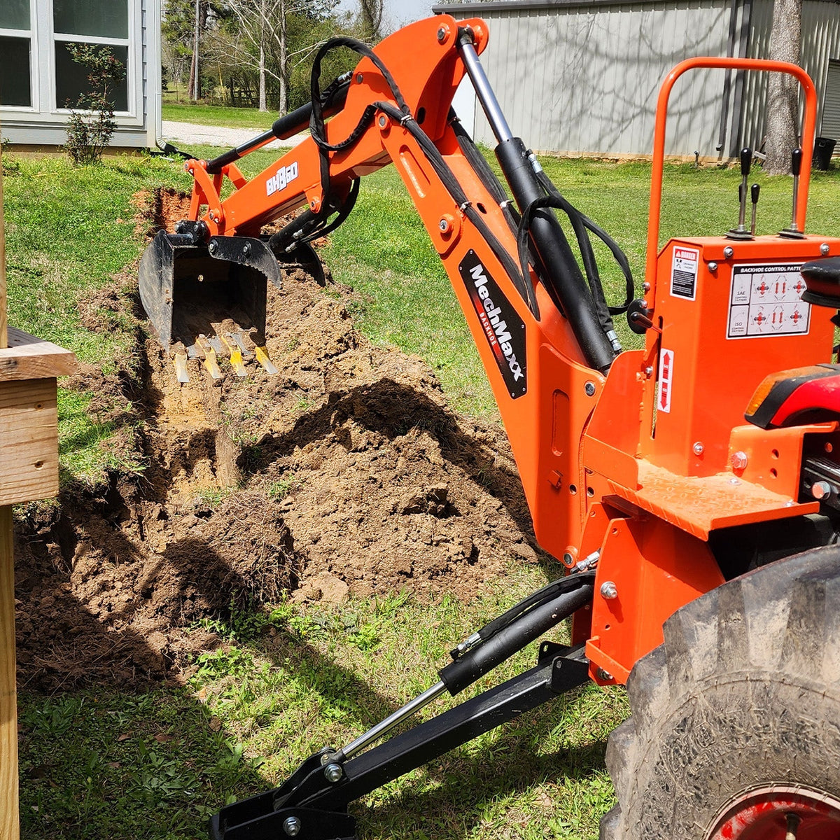 7' Tractor Backhoe Attachment with Mechanical Thumb,  12" Bucket,  ISO/SAE Switchable Controls,  Self-Contained Hydraulic System,  3 Point Hitch Cat.1,  15-50 HP,  BH660M