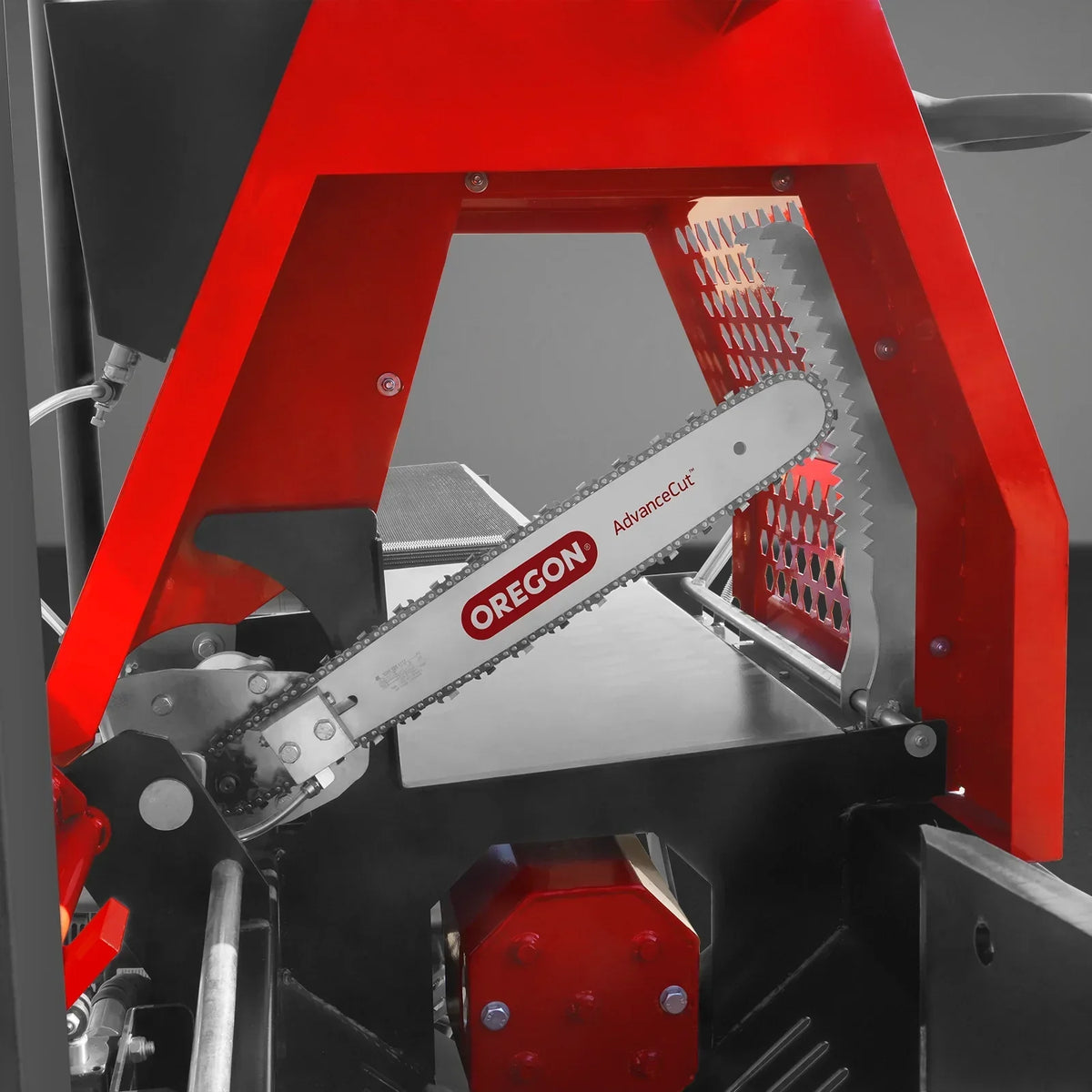 Honda GX390 Engine Firewood Log Splitter Processor with Conveyor,  20ton Splitting Force 22.5" x 15" Log Capacity,  18" Chainsaw,  HLS20